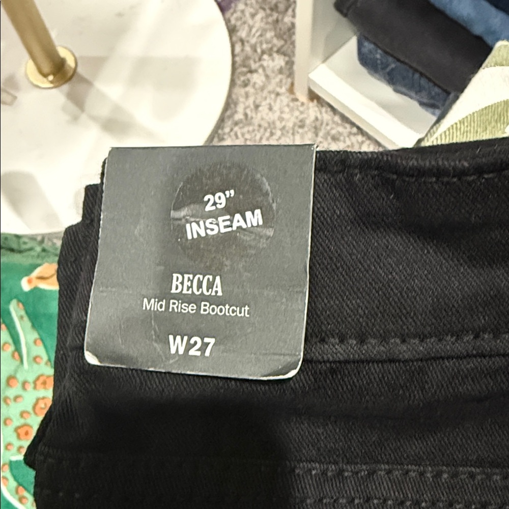 NWT True Religion Becca Studs Bootcut Jeans 27 - Picture 5 of 7